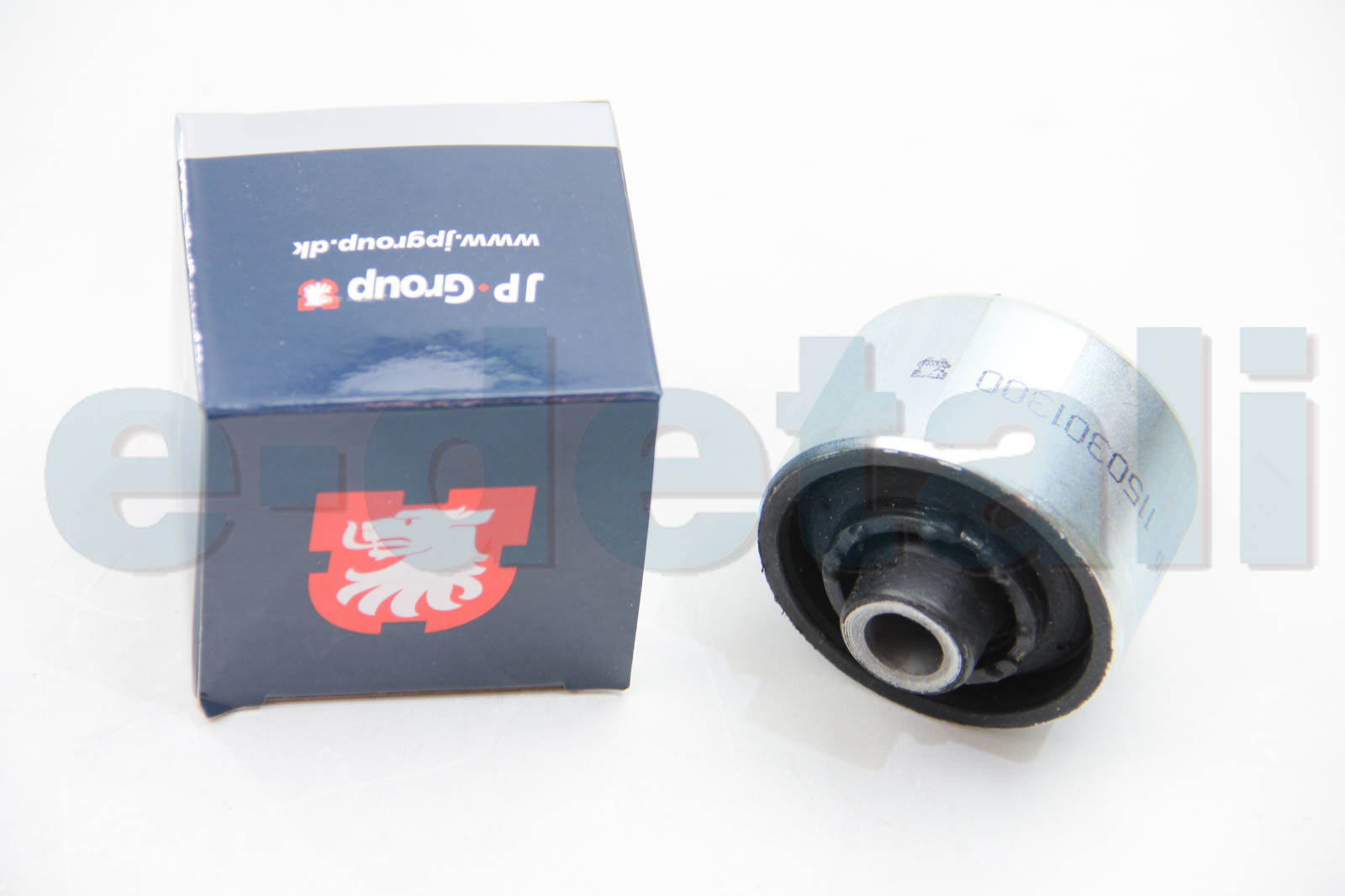 1150301300 JP GROUP JP GROUP AUDI С/блок рычага AUDI 100/A6 quattro 92- заднего внутренний